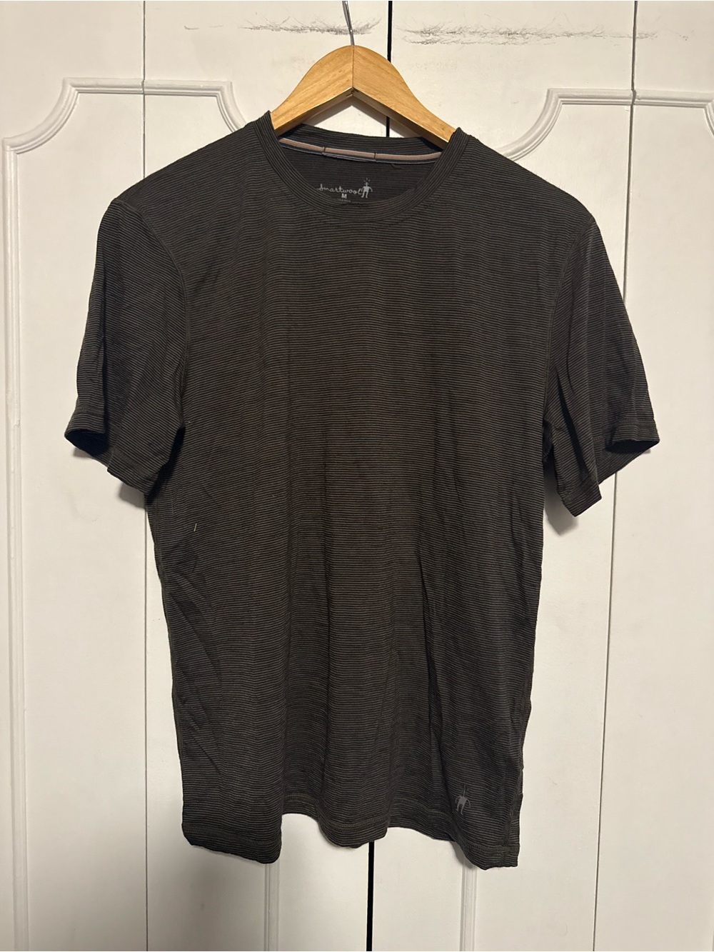 Smartwool Men's Short-Sleeve Crew Tee in Charcoal Gray